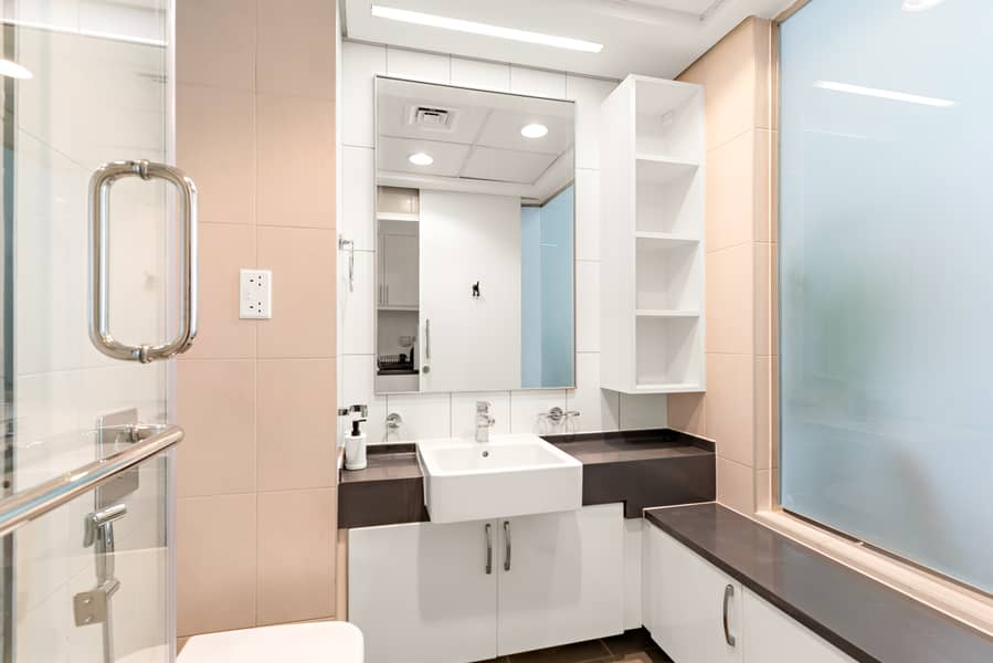 UNIQUE deal | Sea View | Furnished - Image 10