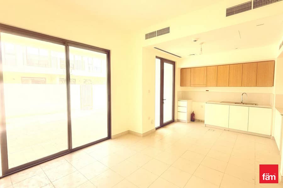 Chiller Free | Well Maintained | DM To View Now - Image 9