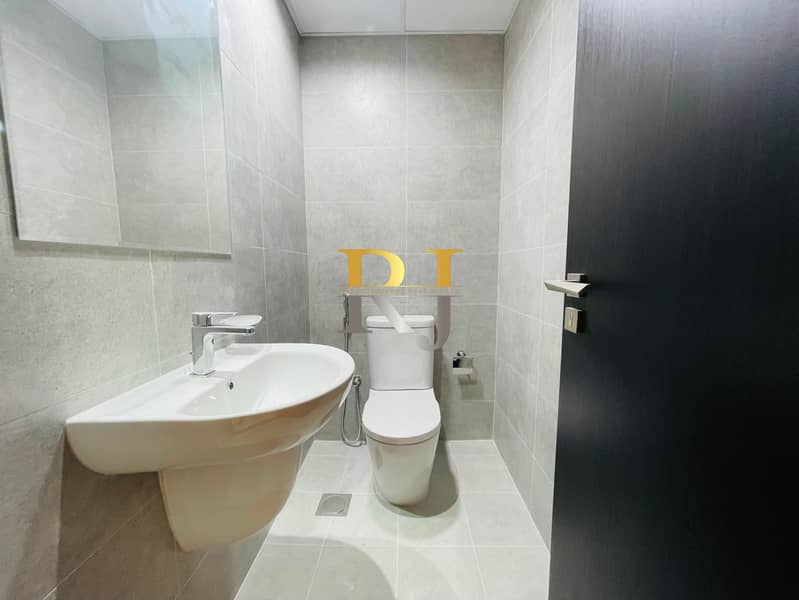 Modern Design | Brand New Unit | Ready To Move | All Amenities - Image 10