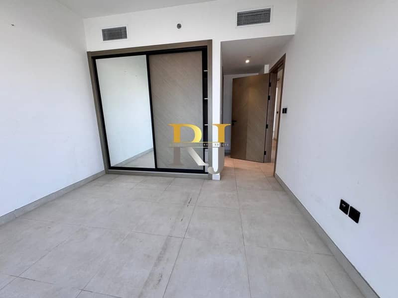 Spacious 3 Bedroom Apartment with Creek View – Binghatti Creek, Al Jaddaf