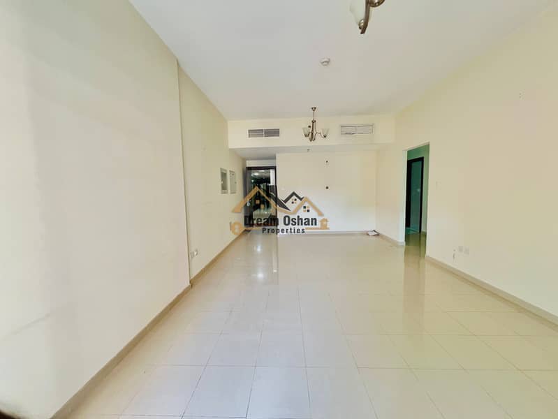 2BHK+Maid / Close kitchen/ Spacious apartment