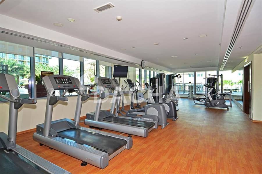 Large Terrace | Bright and Spacious | Rented - Image 11