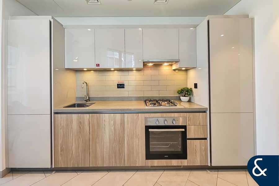 2 Beds | Furnished | Open Plan | Spacious