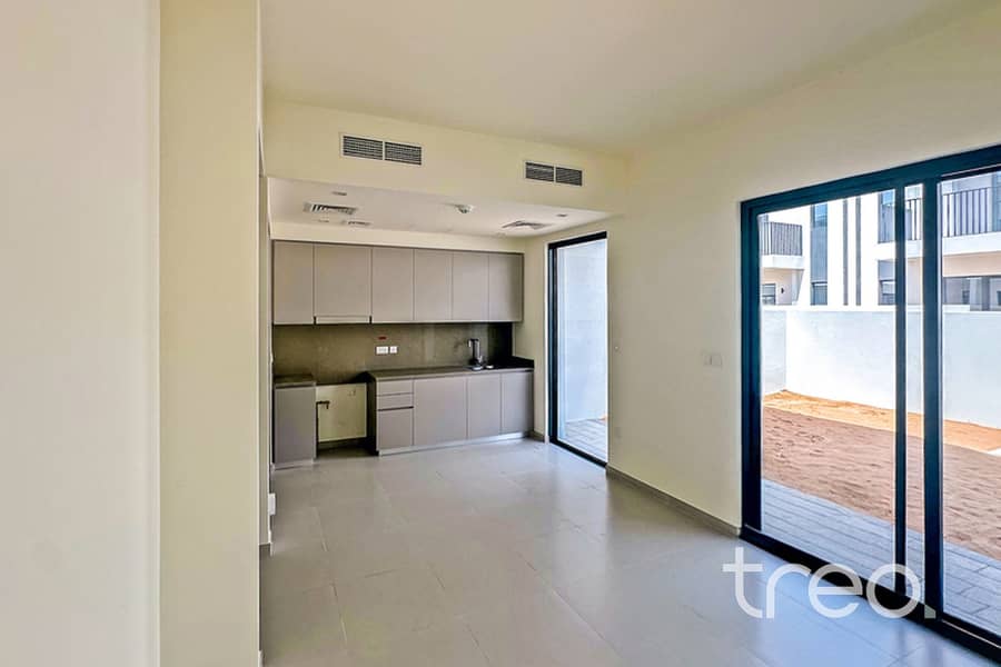 Brand New | Vacant Soon | Motivated