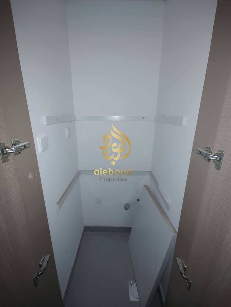 Specious Brand New 1BHK apartment with bolcony very prime location just in 63k in warsan 4 - Image 6