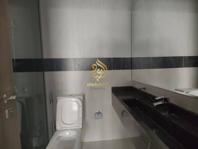 Specious Brand New 1BHK apartment with bolcony very prime location just in 63k in warsan 4 - Image 7