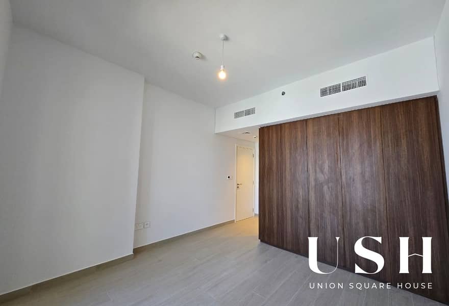 Genuine Resale | Investor Deal | Spacious Layout - Image 7