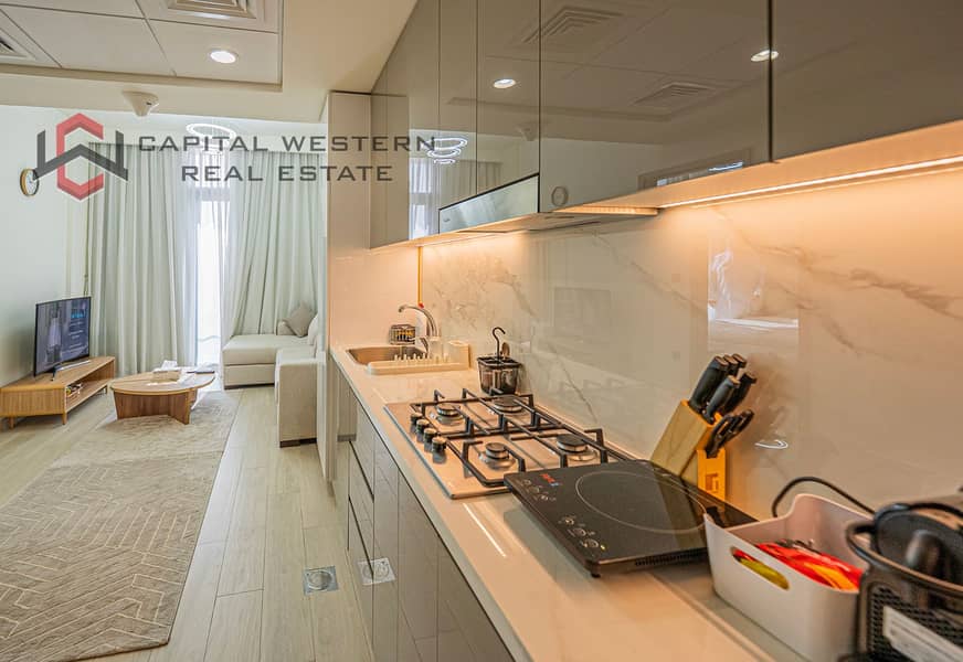 Fully Furnished 1BR | High Floor | Prime Location - Image 8