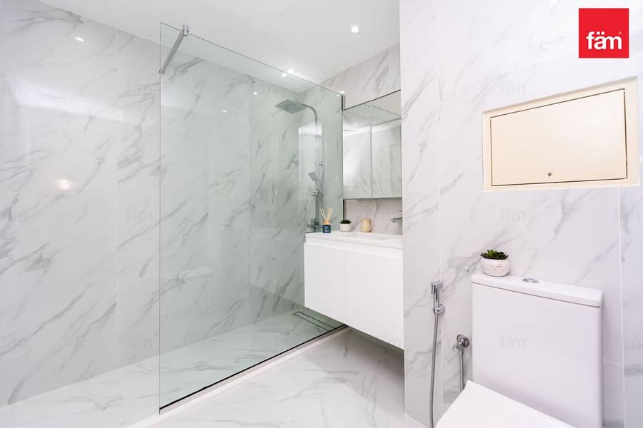 Bills Included I Nicely Upgraded I New Furniture - Image 28