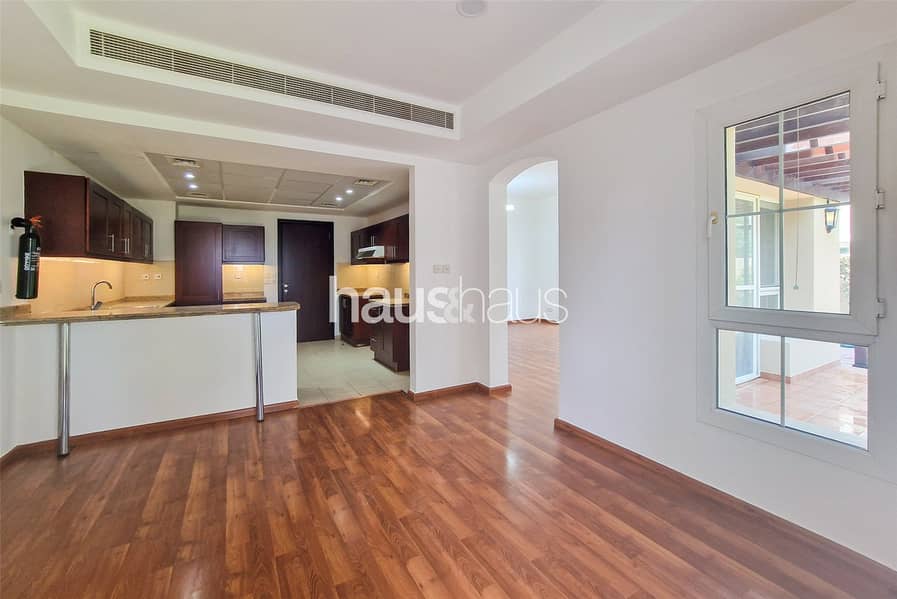 On The Lake | Close to Park | Perfect for Families