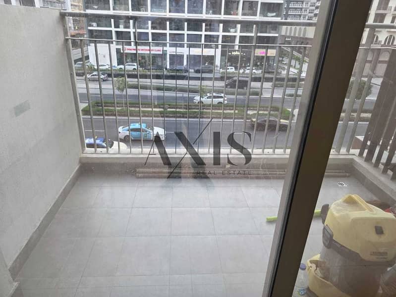 Fully Furnished I Low Floor I Ready to Move In - Image 6