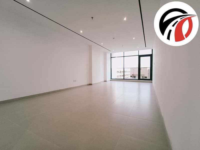 Brand New 3Bhk with Maid Room Close to Metro 150k