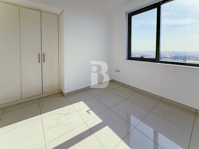 CLASSY 2BR | HIGH FLOOR | SPACIOUS | BEST DEAL - Image 10
