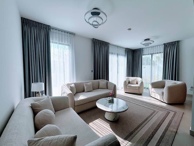 Furnished / Unfurnished 4 Bed + Maid / Vacant