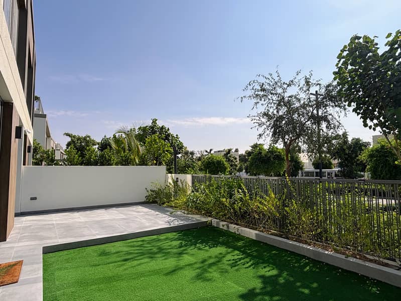 Furnished / Unfurnished 4 Bed + Maid / Vacant - Image 9