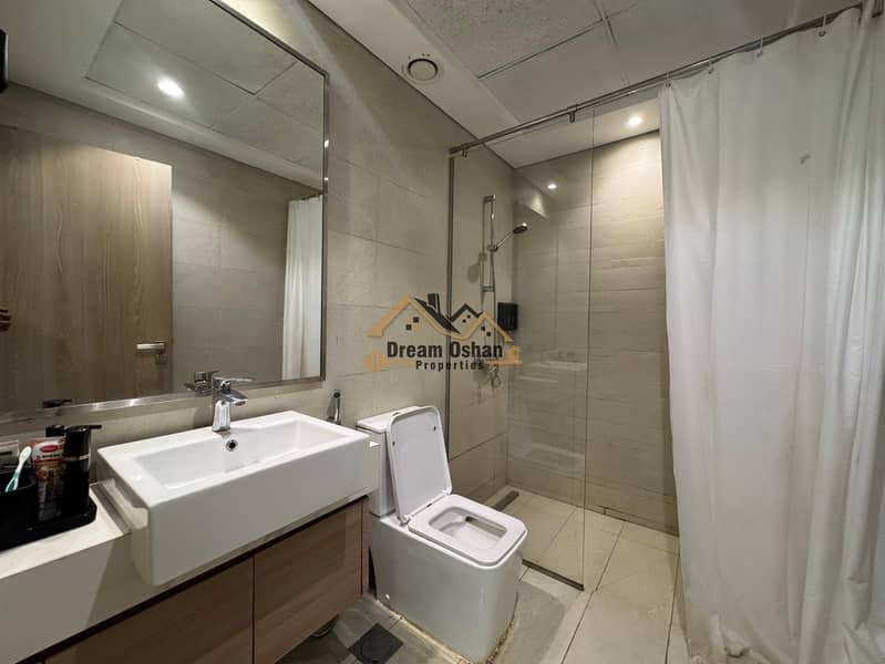 FULLY FURNISHED 1Bhk_ BURJ VIEW LAVISH - Image 7