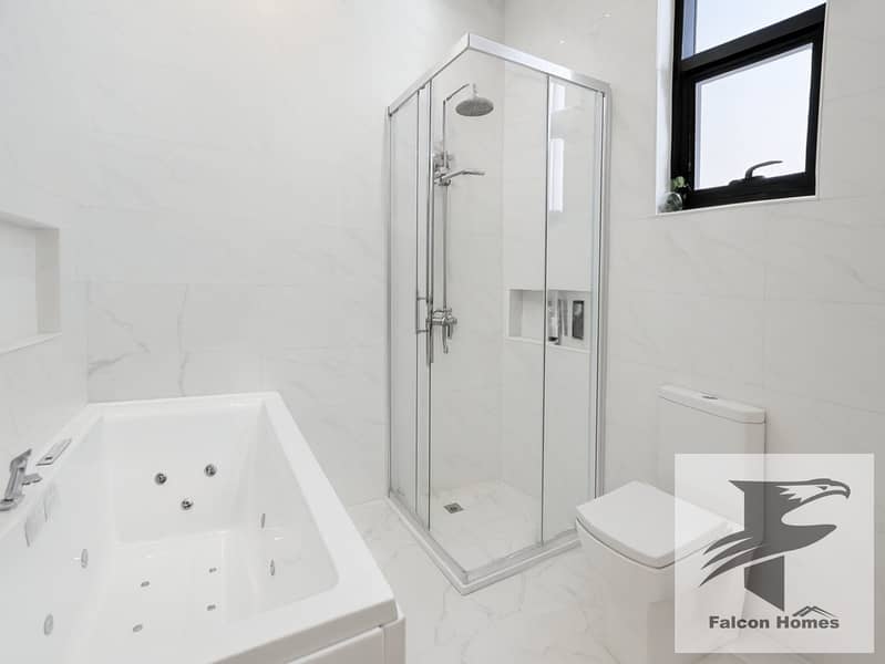 Spacious Bright House | 5BR Villa with Huge Garden - Image 11