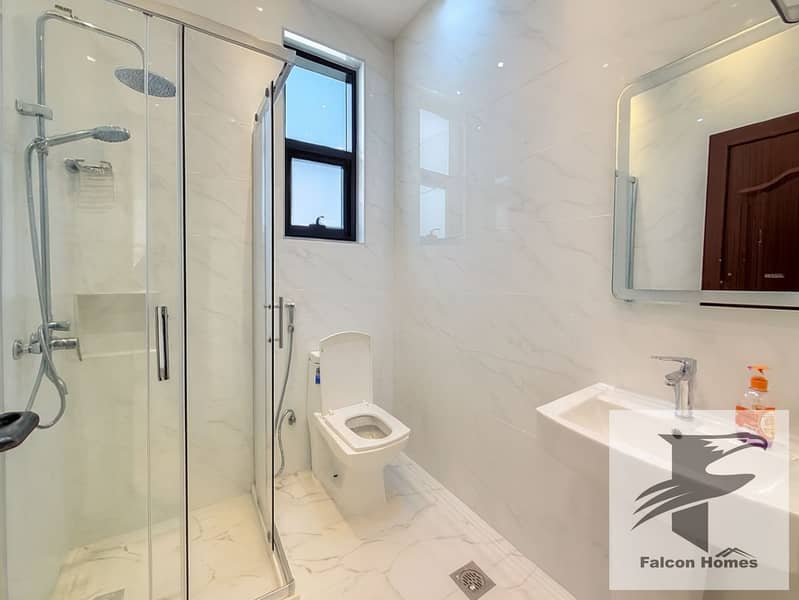 Spacious Bright House | 5BR Villa with Huge Garden - Image 22