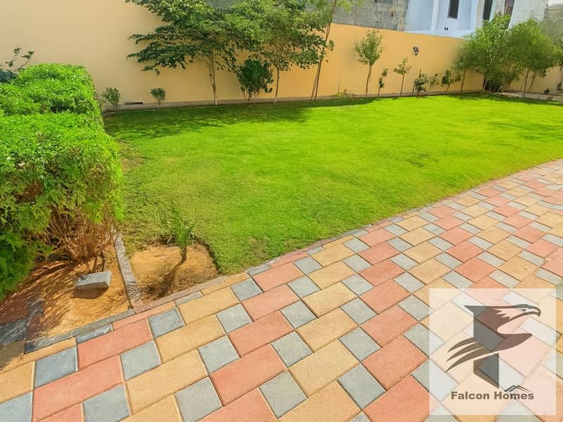 Spacious Bright House | 5BR Villa with Huge Garden - Image 26