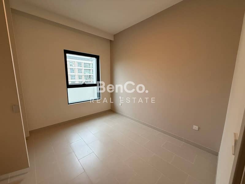 Low Floor | Large Balcony | Park View - Image 6