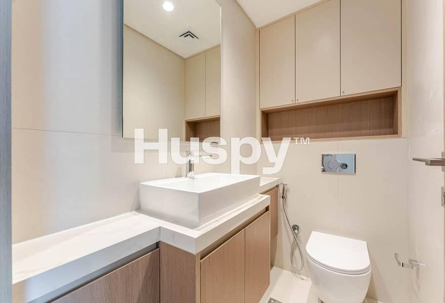 Multiple Cheques | Spacious Layout | Maids Room - Image 9