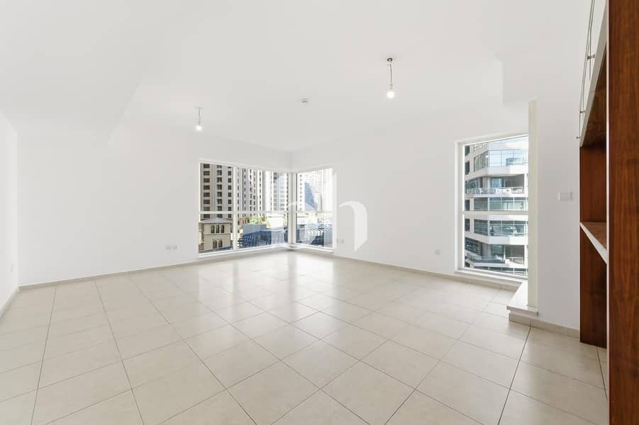 Pay Up To 6 Cheques | Unfurnished | Move In Ready