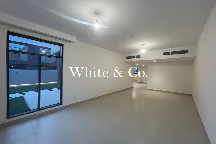 Semi-Detached | Landscaped | Vacant Now