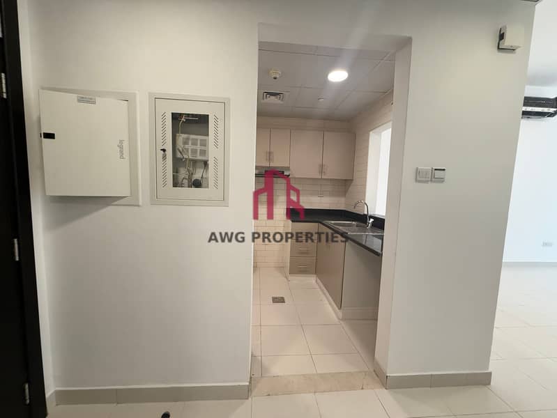 Neart to Metro | One Month Free | Family Building - Image 9