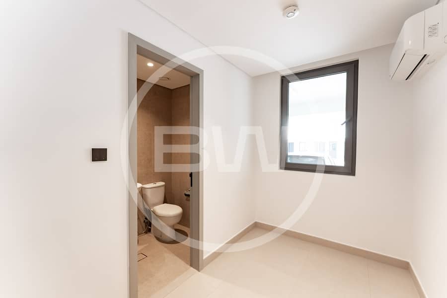 Close to Pool | Ready to Move | Landscaped - Image 8