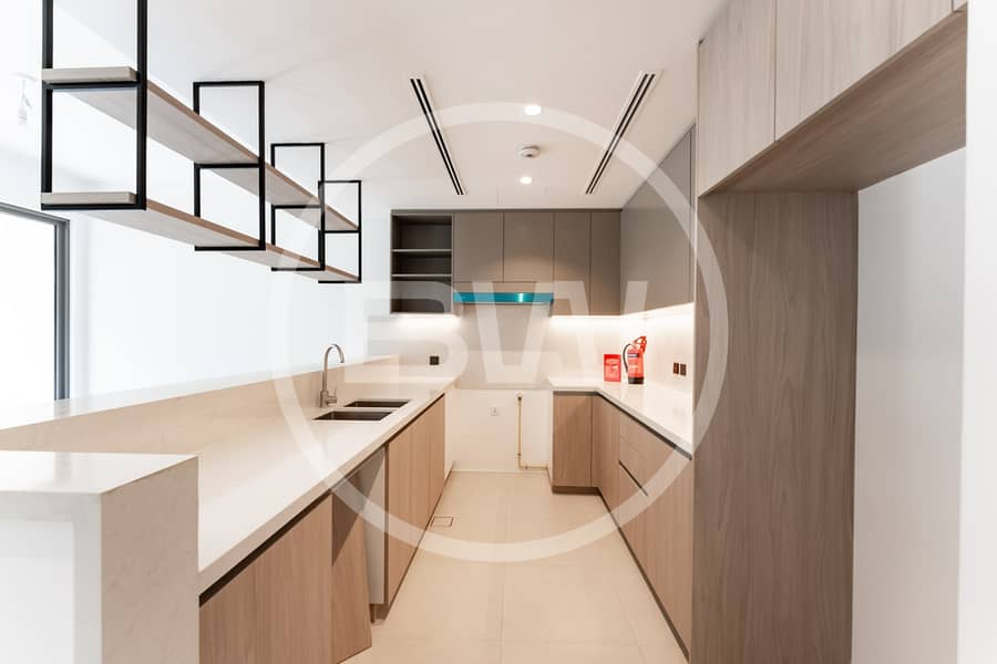 Close to Pool | Ready to Move | Landscaped - Image 11