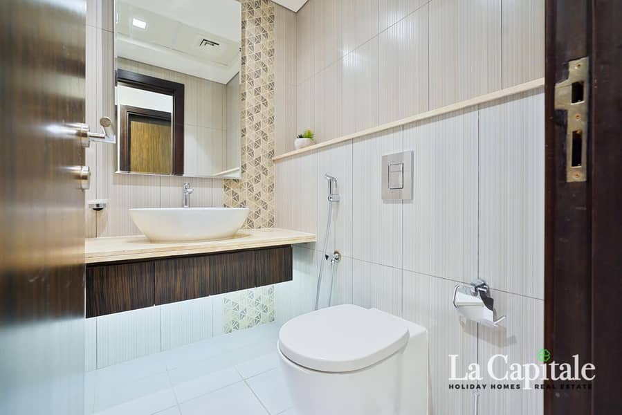 Golf View | 2 Bed + Maid | Fully Furnished - Image 11