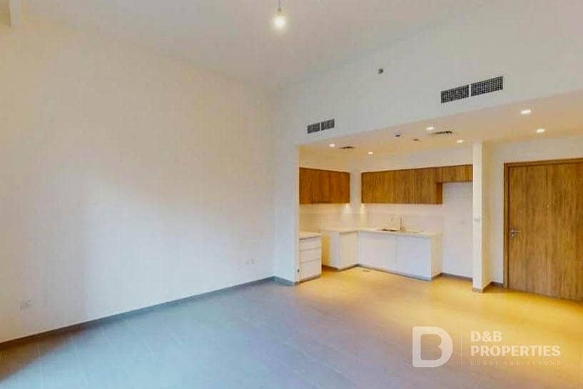 Spacious Layout | Unfurnished | Available December - Image 6
