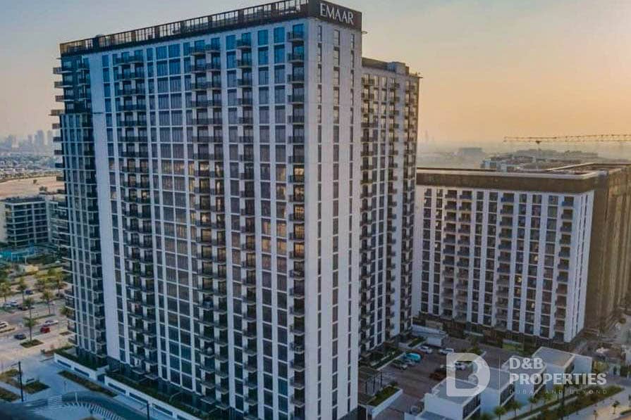 Spacious Layout | Unfurnished | Available December - Image 14