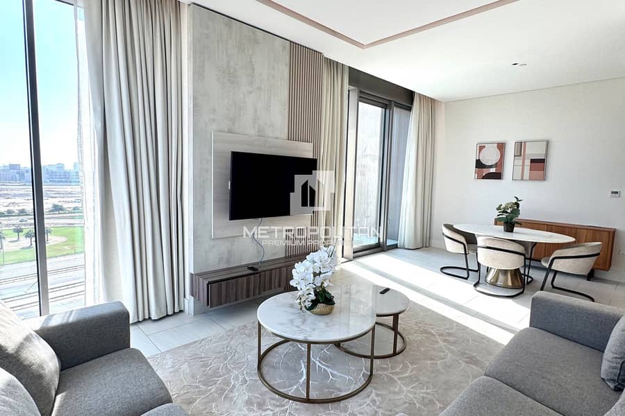 2 Beds + Maids room | Corner Unit | Vacant