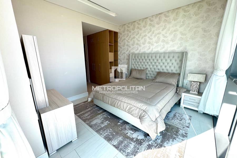 2 Beds + Maids room | Corner Unit | Vacant - Image 11