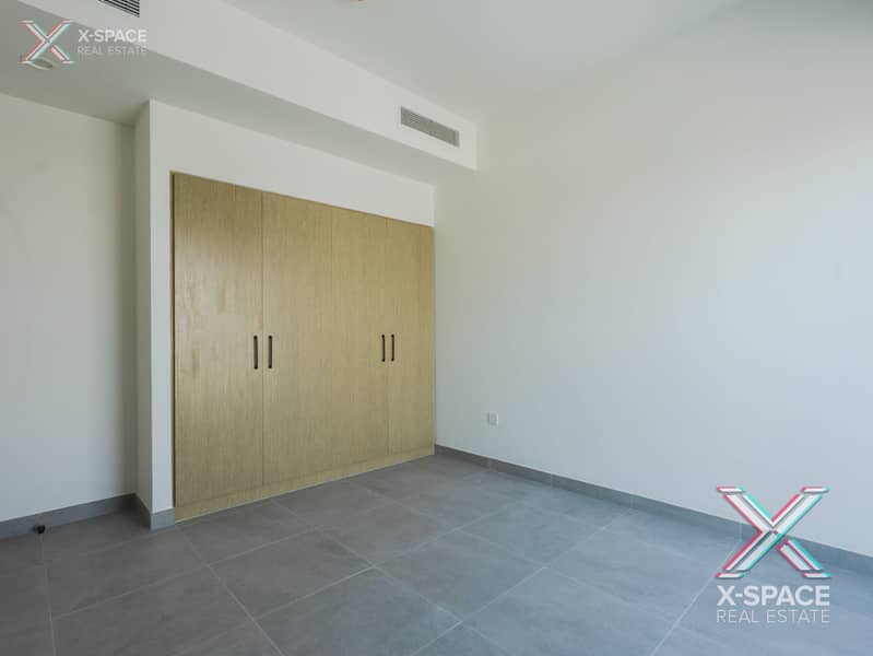 Brand New | Spacious Layout | Single Row | Vacant - Image 15