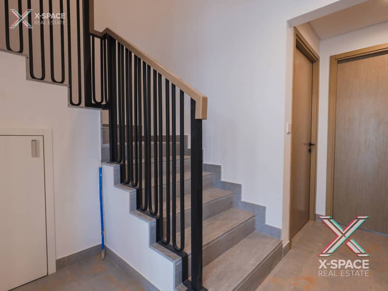 Brand New | Spacious Layout | Single Row | Vacant - Image 16