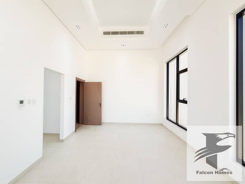 Brand New | 5BR Modern Design Villa | Garden Area - Image 18