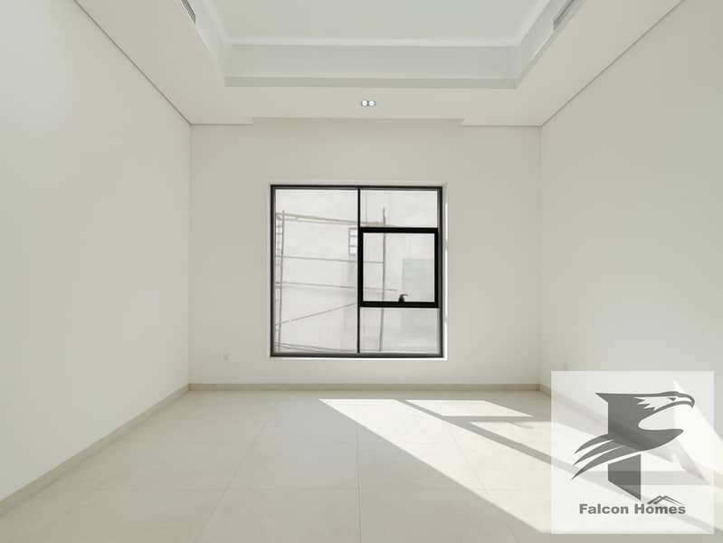 Brand New | 5BR Modern Design Villa | Garden Area - Image 22