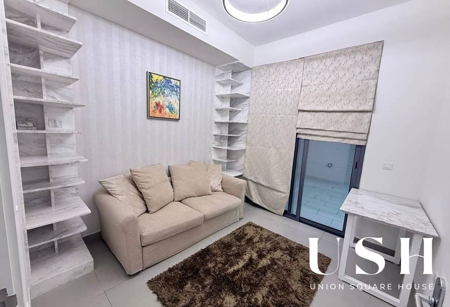 Big Plot | Upgraded Backyard | Ready to Move - Image 9