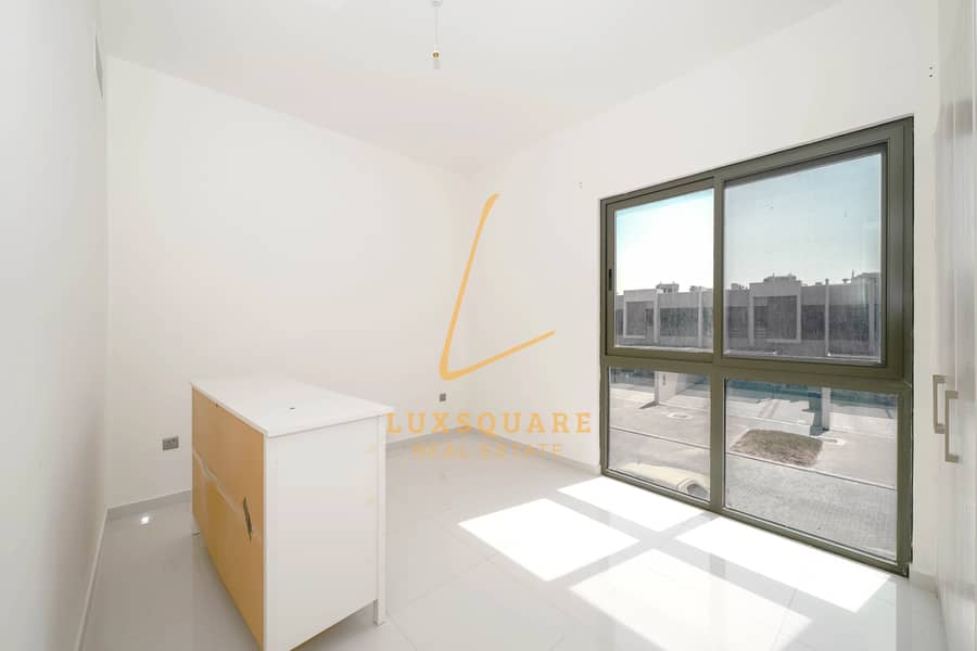 Ready To Move | Spacious Layout | Prime Location - Image 13