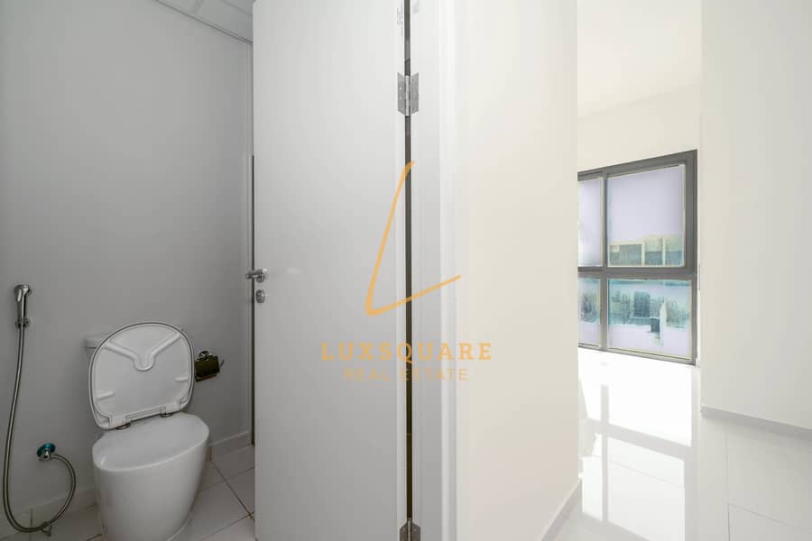 Ready To Move | Spacious Layout | Prime Location - Image 19