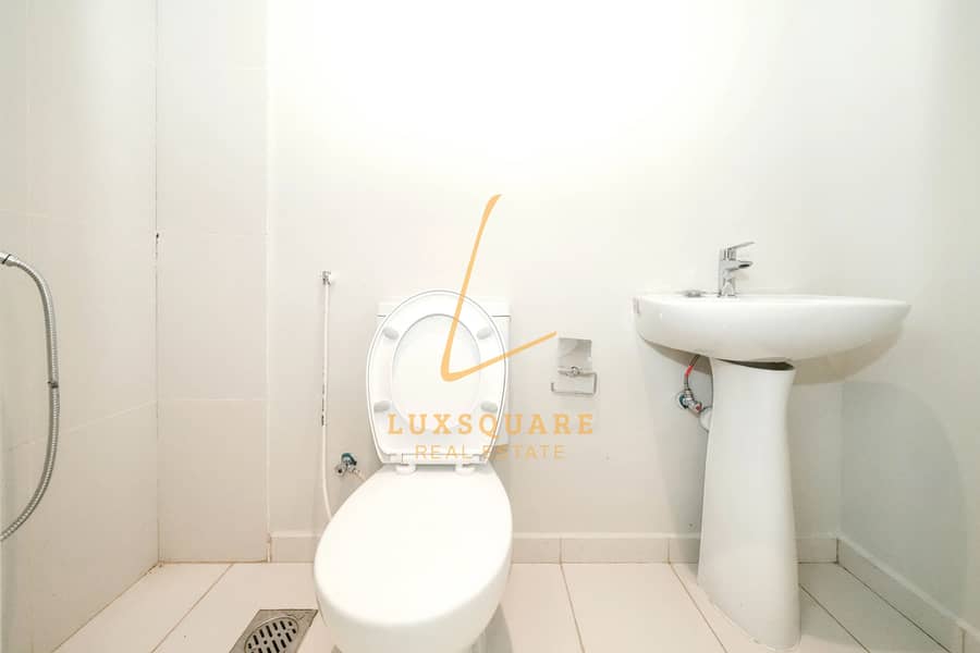 Ready To Move | Spacious Layout | Prime Location - Image 26