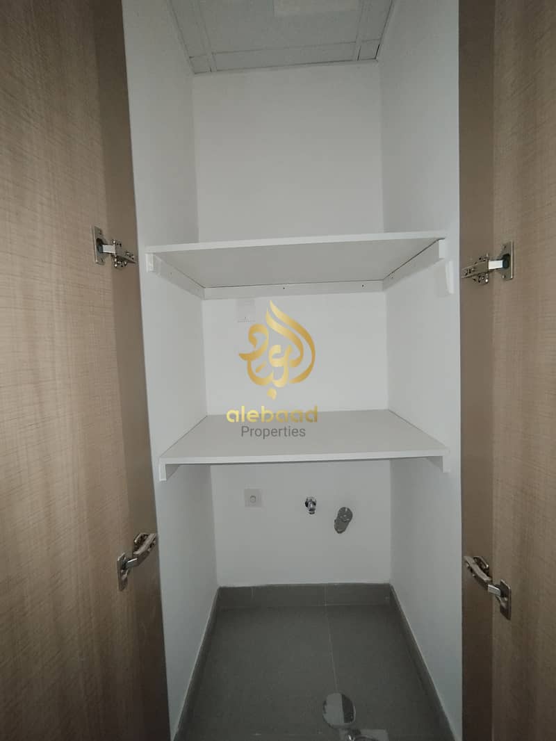 In 6 cheques Brand New Building Specious 1Bhk Apartment available with All Amenities very prime location - Image 6