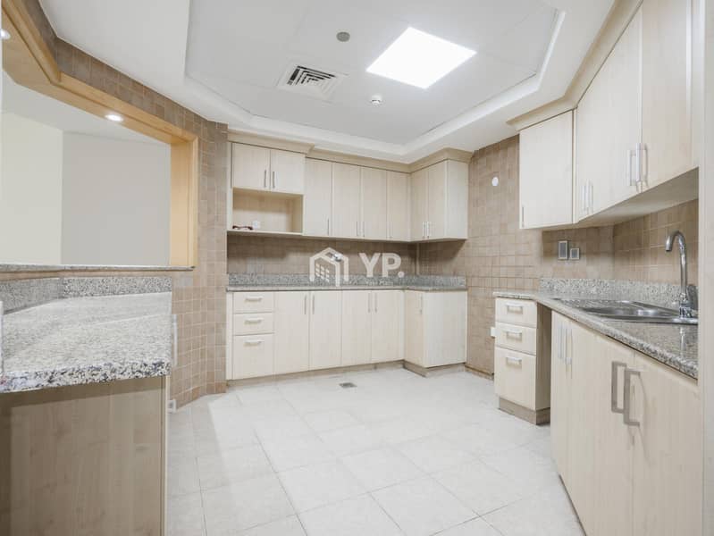 3+Maid Bedroom | 2Parking Spots | Spacious