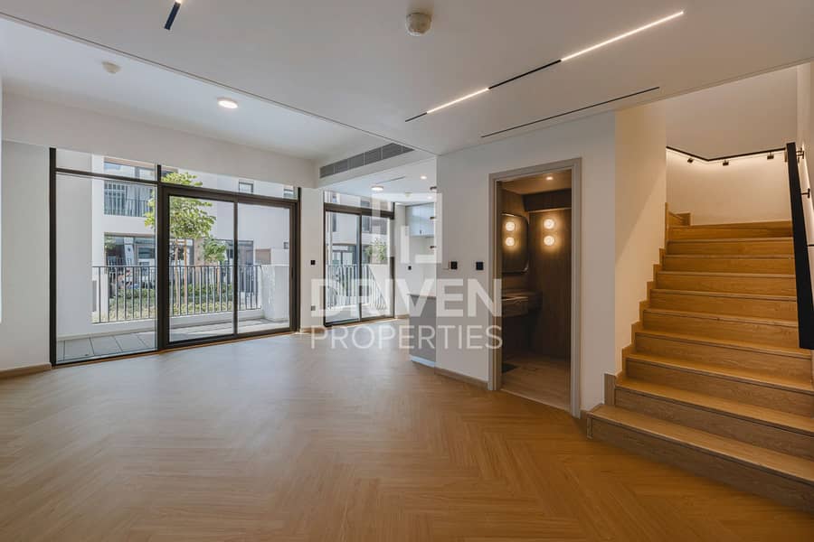 Modern Villa | Family Community | Spacious Layout