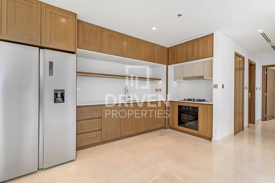 Sea View | Spacious Layout | Ready to Move in - Image 10