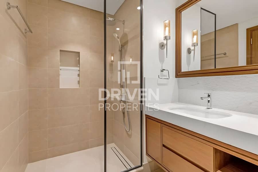 Sea View | Spacious Layout | Ready to Move in - Image 11