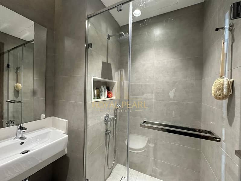 FULLY FURNISHED/ READY TO MOVE IN/LAGOON VIEWS/LOW FLOOR - Image 11