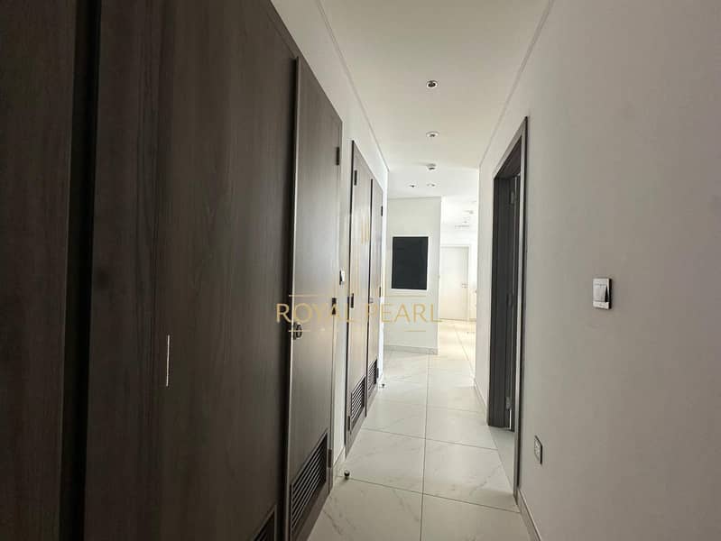 FULLY FURNISHED/ READY TO MOVE IN/LAGOON VIEWS/LOW FLOOR - Image 20